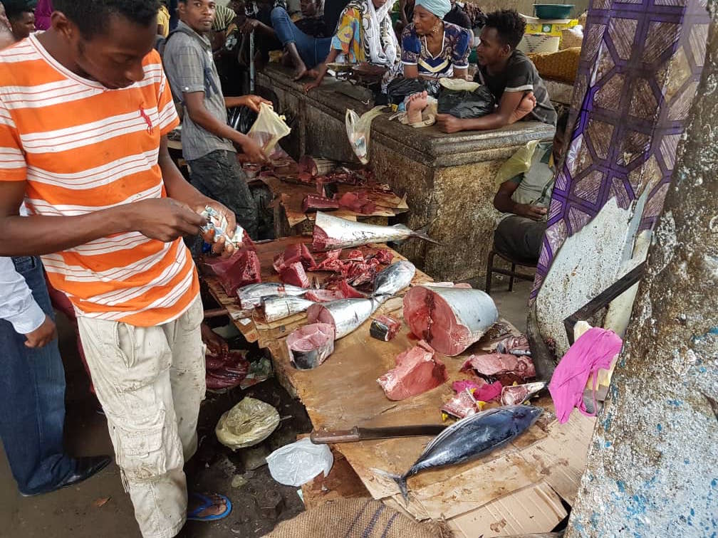 image Reportage au petit marché de Moroni / Des prix qui jouent au yoyo